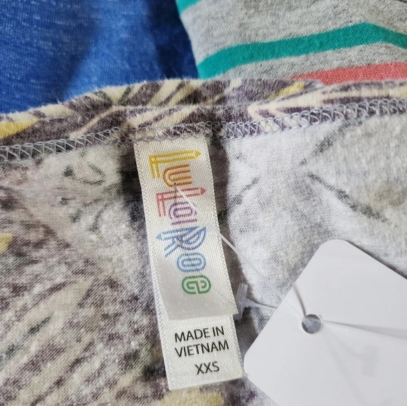 Lot of 3 Lularoe XXS TEES - Picture 4 of 7